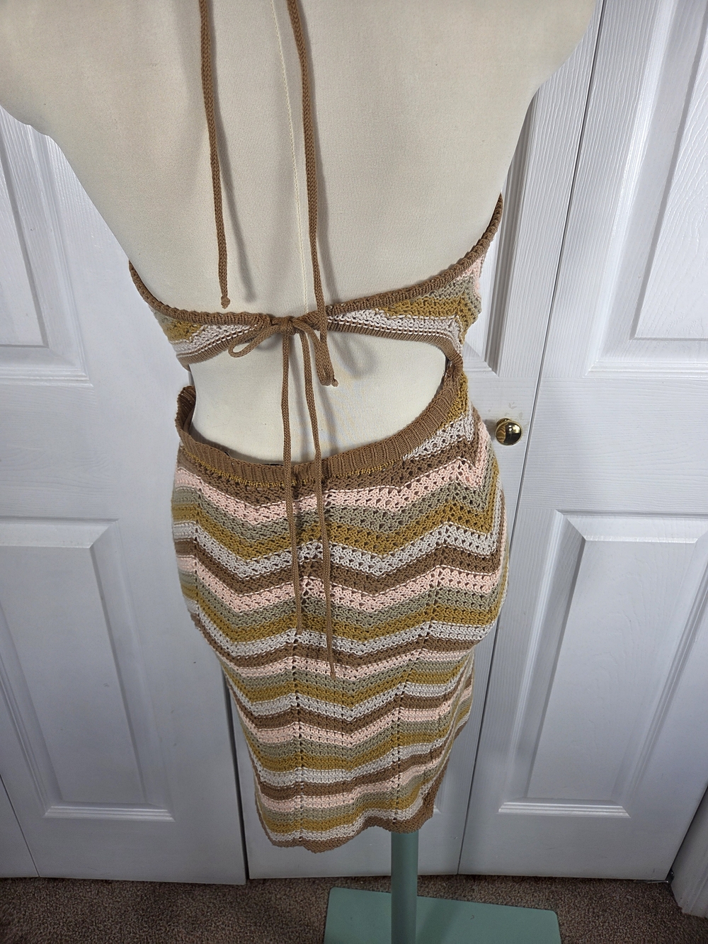 Lush Crochet Knit Halter Maxi Dress Boho Chevron Open Back Small - Picture 5 of 7